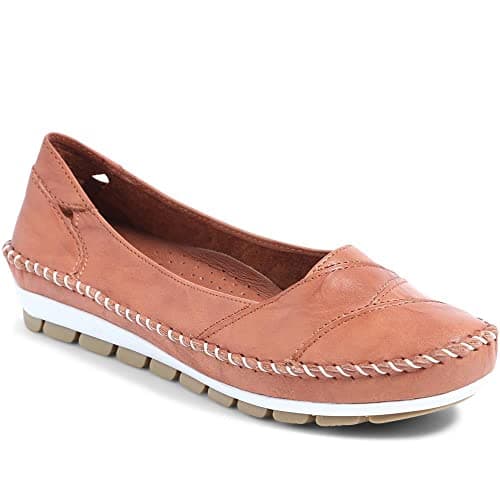 Image of Leather Slip-On Shoes - Tan Size 7