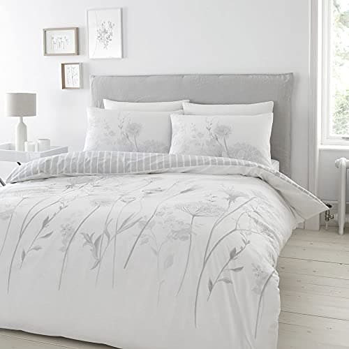 Image of Catherine Lansfield Meadowsweet Floral Reversible Double Duvet Cover Set with Pillowcases White