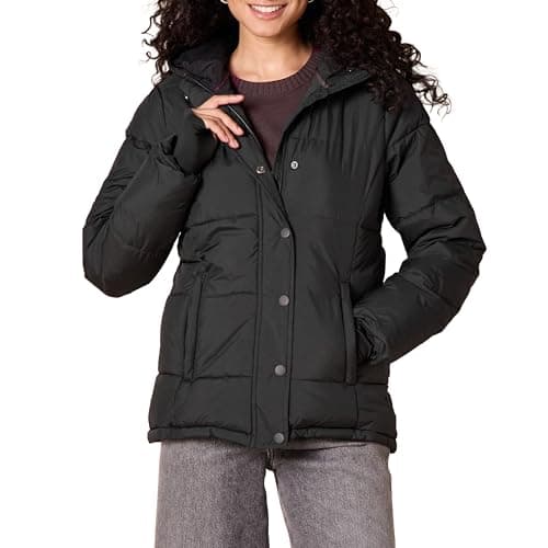 Image of Amazon Essentials Women's Heavyweight Quilted Long-Sleeved Hooded Puffer Jacket (Available in Plus Size), Black, M