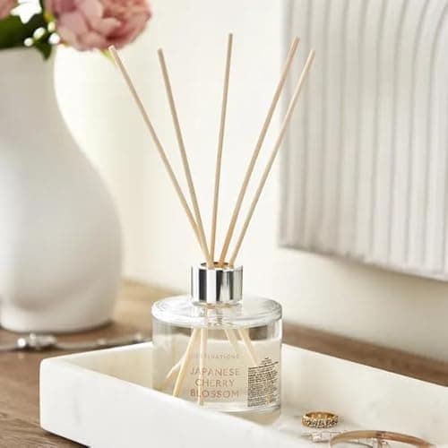 Image of New Sweet Cherry Blossom Scented Reed Diffuser – 200ml Home Fragrance in a Minimalist Clear Glass Bottle with 5 Reeds, Ideal for Gifting or Stylish Home Décor -M75