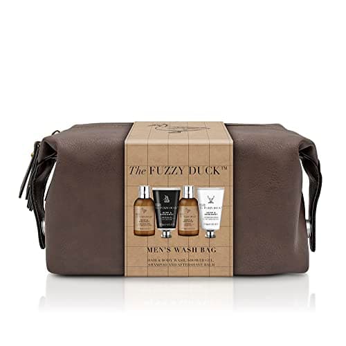 Image of Baylis & Harding The Fuzzy Duck Men's Hemp & Bergamot Luxury Wash Bag Gift Set (Pack of 1) - Vegan Friendly