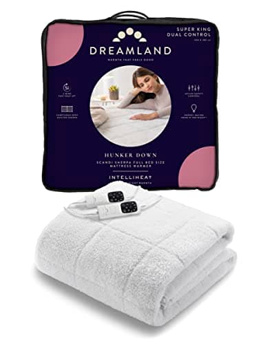 Image of Dreamland Hunker Down Electric Blanket, Super King Size, Scandi Sherpa, Fast Heat Up, Premium Heated Electric Fitted Underblanket, 6 Heat Settings, Easy Straps, Machine Washable, Timer, 200 x 180 cm