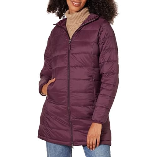 Image of Amazon Essentials Women's Lightweight Water-Resistant Packable Hooded Puffer Coat (Available in Plus Size), Burgundy, Medium