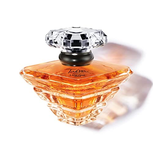 Image of Lancôme Trésor Eau de Parfum, Elegant & Romantic Women’s Floral Ambery Fragrance with Rose, Lilac, Peach & Apricot Blossom Notes, Long-Lasting Delicate & Light Fragrance, 50Ml