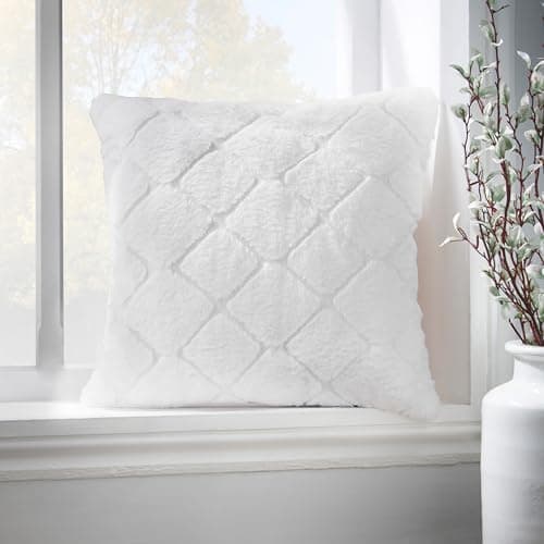 Image of Catherine Lansfield Cosy Diamond 43x43cm Filled Cushion White