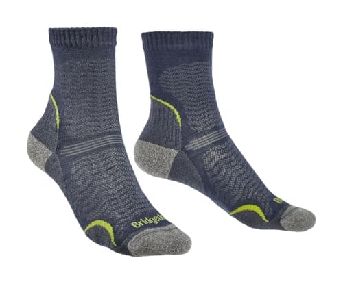 Image of Bridgedale HIKE Ultralight T2 Merino Performance Original Crew-Women's- Medium-Denim