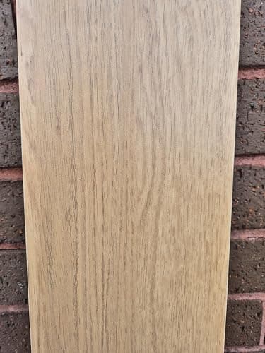 Image of Lissa Oak wood effect melamine board, ideal for shelving or furniture making. Stunning board ideal for furniture making or shelving.15mm thick (Lissa Oak, 1200 x 229 x 15mm)