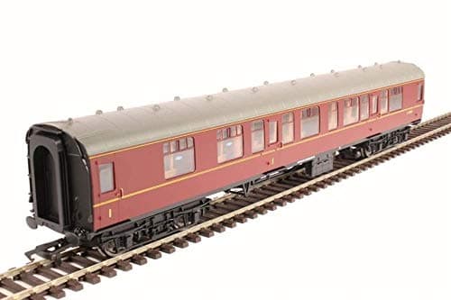 Image of Hornby BR Mk1 Corridor Composite E15481 Era 5 Model Train