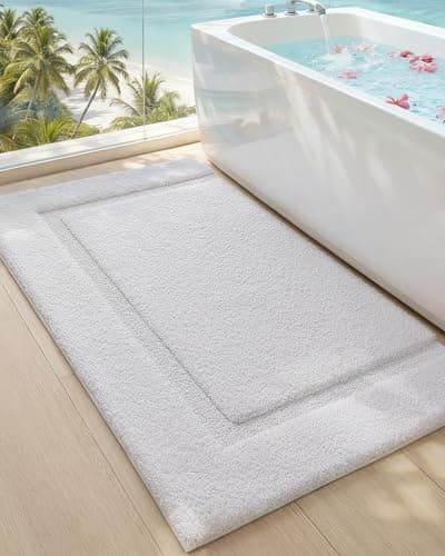 Image of COLOR&GEOMETRY Small Bath Mat, Extra Soft Bathroom Mat Non Slip Bath Mat, Water Absorbent Fast Drying Bath Mats for Bathroom and Tub, 44x76 cm Roll Pack, White