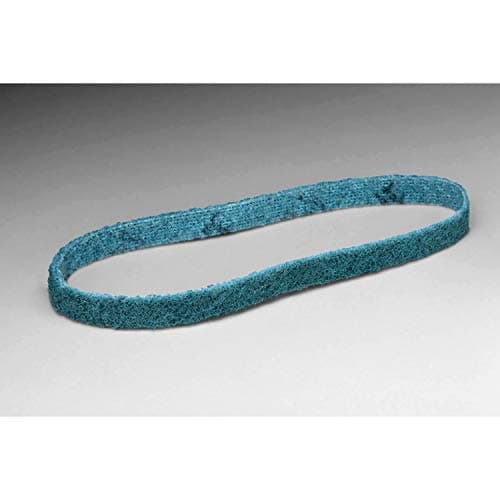 Image of Scotch-Brite 18302 Surface Conditioning Belt for Sanding, 3/8'' x 18'' A VFN, Other Backing, Aluminum Oxide Abrasive Grit, 0.37'' width, 18'' Length (Pack of 20)