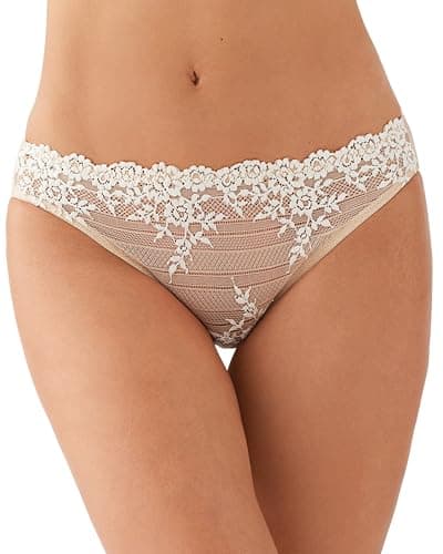Image of Wacoal Women's Embrace Lace Bikini Panty - - Medium