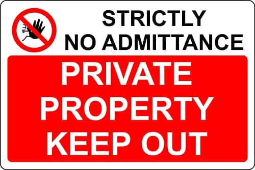 Image of Strictly no admittance private property keep out safety sign - 1mm Plastic sign (400m x 300mm)