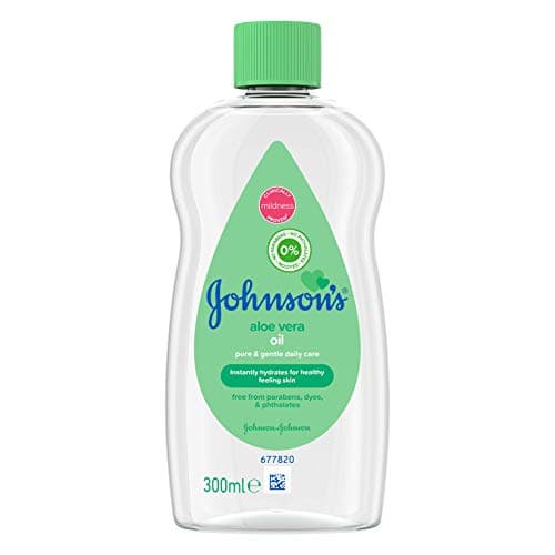 Image of Johnson's Aloe Vera Baby Oil 300ml – Leaves Skin Soft and Smooth – Ideal for Delicate Skin