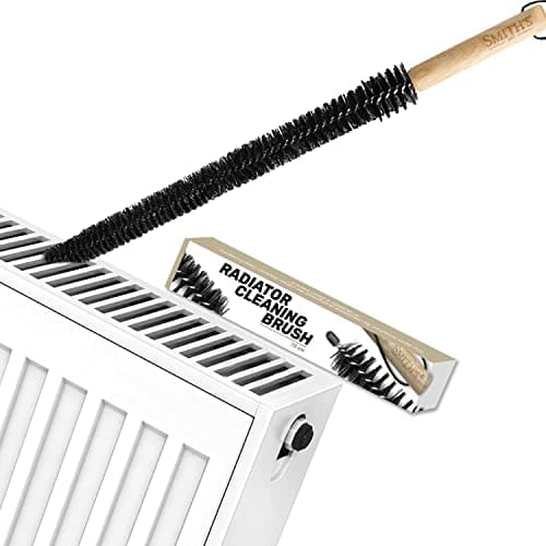Image of Smith’s® Premium Radiator Cleaning Brush | 78cm (31.1 Inches) | Flexible Nylon Bristles | Smooth Wooden Handle | Fits 99% of Gridded & Non-Gridded Radiators