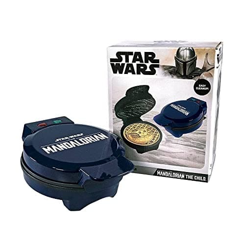 Image of Uncanny Brands Star Wars The Mandalorian Grogu (Baby Yoda) Waffle Maker - Make Breakfast Grogu Waffles - Kitchen Appliance - UK Plug