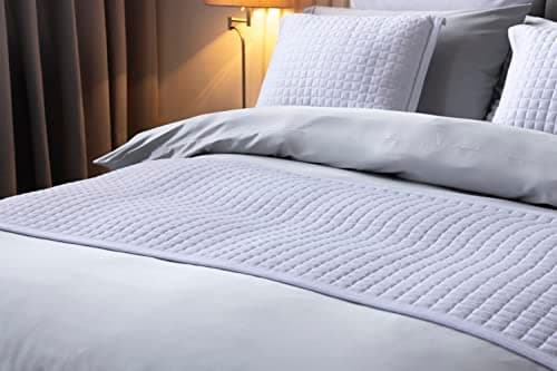 Image of Belledorm Crompton Quilted Bed Runner