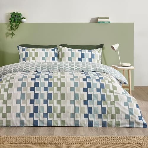 Image of Catherine Lansfield Bryson Geo Reversible Double Duvet Cover Set with Pillowcases Blue