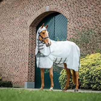 Image of Horseware Amigo Ripstop Hoody Fly Blanket Silver/Titanium Grey & Silver/140 cm (6'3")