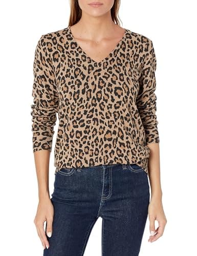 Image of Amazon Essentials Women's Regular-Fit Lightweight V-Neck Long-Sleeve Jumper (Available in Plus Size), Camel Leopard, XL
