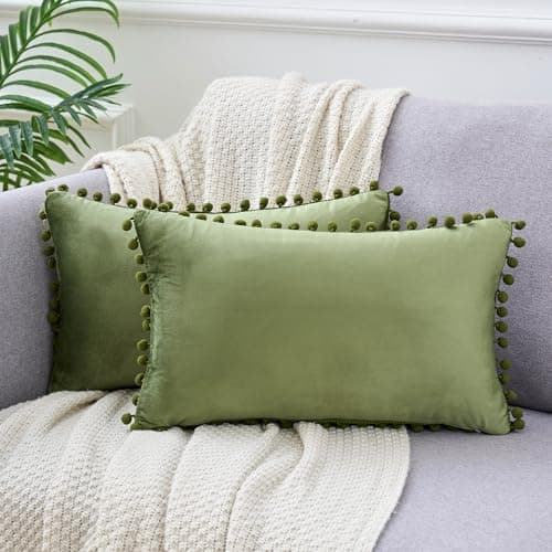 Image of Uxcell Pack of 2 Velvet Throw Pillow Covers with Pompoms Decorative Pillow Cases Fringe Cushion Covers Velvet Square Sham for Farmhouse Bedroom Living Room Green 30 x 50 cm
