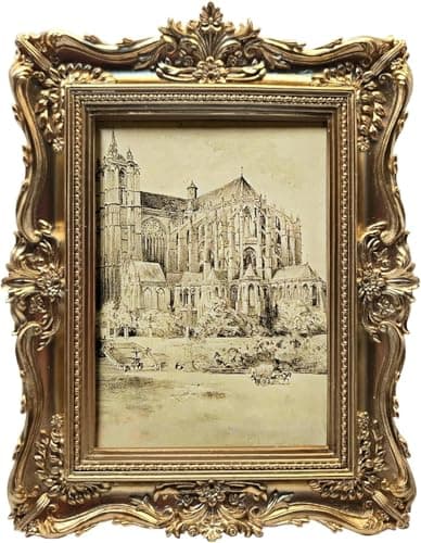 Image of 5x7 Vintage Picture Frame, Antique Gold Ornate Photo Frame for Wall Hanging or Tabletop Display, Retro Home Decor, Photo Gallery Art Deco