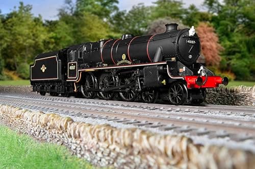 Image of Hornby Steam Train - R30226 BR, Stanier 5MT 'Black 5', 4-6-0, 45157 'Glasgow Highlander' - Era 5 00 Gauge Locomotives for Train Set, Engine Models for Adults - 1:76 Scale Model Gift