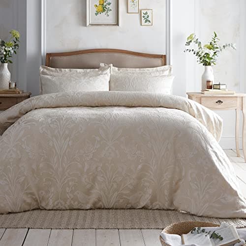 Image of Appletree Champagne Floral Jacquard Duvet Cover Super King 260 x 220 cm – Soft Touch Microfibre – 2 Pillowcases – Luxury Bedding Set with Bird and Flower Design – Heavyweight Fabric