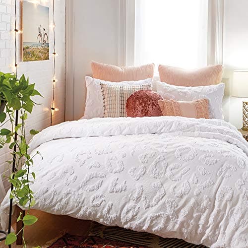 Image of Peri Home Chenille Leopard 100% Cotton 2-Piece Duvet Cover & Sham Set, Twin XL, White