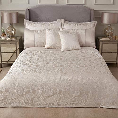 Image of Emma Barclay Duchess 100% Polyester King Duvet, Cream