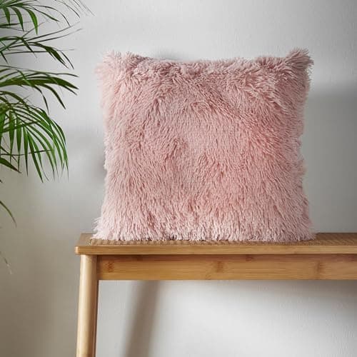Image of Catherine Lansfield Cuddly Cushion 45x45cm Blush