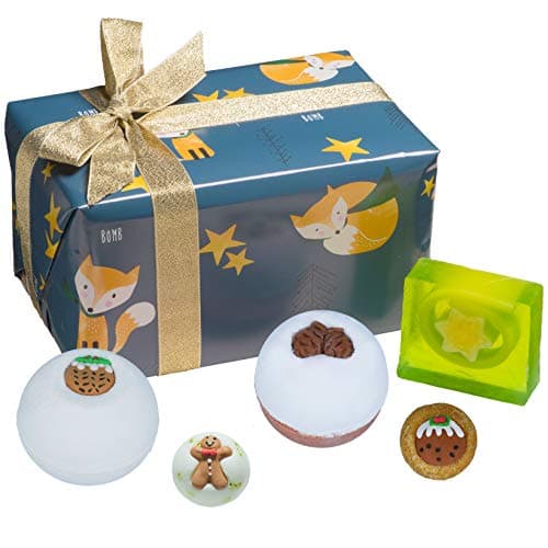 Image of Bomb Cosmetics Silent Night Handmade Wrapped Bath & Body Gift Pack, Contains 5-Pieces, 610 g
