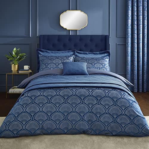 Image of Catherine Lansfield Bedding Art Deco Pearl King Duvet Cover Set with Pillowcases Navy