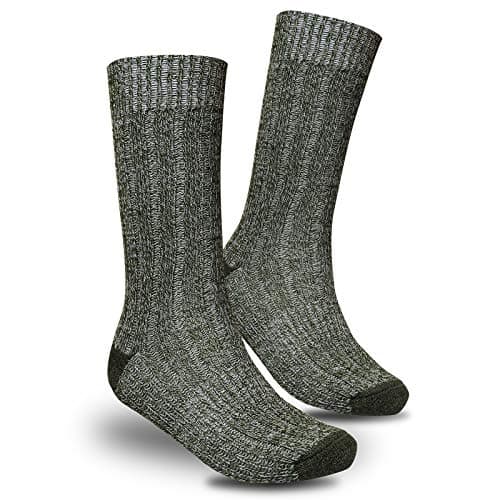 Image of 1000 Mile Ulitmate Heavyweight 4 Season Tactel Walking Hiking Socks 100% Blister Friction Free - Green (Medium / 6-8.5UK) - 1 Pair