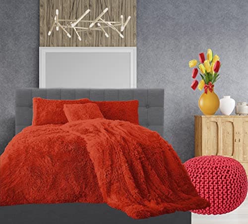 Image of Teddy Cuddles Fleece Duvet Quilt Cover Hug & Snug Bedding Set With Matching Pillowcase Warm and Cosy Red Bedding Set King 230cm x 220cm Approximately.