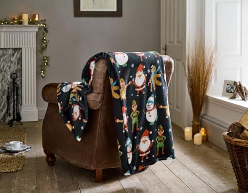 Image of Deyongs Christmas Dancers Fleece Throw 140 x 180 cm Green