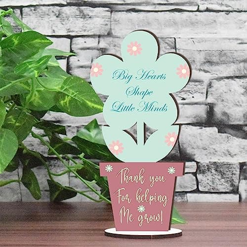 Image of Flower Plaque On Stand - Handcrafted Wooden Gift for Teachers - Heartfelt Message - Sustainable FSC Wood - Made in the UK by Pixie's Gift