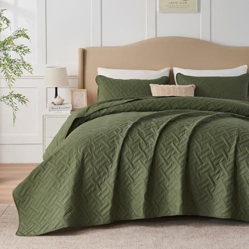Image of beeweed Quilt Set King Size 3 Pieces, Lightweight Microfiber Basket Pattern Bedspreads for All Season, Olive Green Soft Summer Coverlet Set with 2 Pillow Shams (King 240x260 CM)