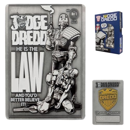 Image of FaNaTtik Judge Dredd Comic Book Cover Ingot – 2000 AD Limited Edition 5,000 Metal Collectible with Antique UV Print & Gold Coloured Badge