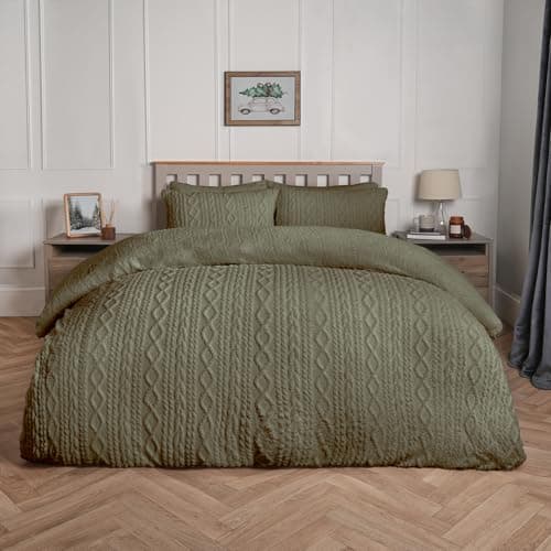 Image of OHS Double Fleece Duvet Set, Ultra Soft Warm Fleece Fabric Luxurious Cable Knit Design Winter Double Duvet Cover Set with 2 Matching Pillowcases, Woodland Green
