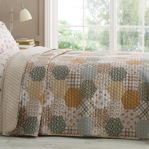 Image of Catherine Lansfield Floral Patchwork Quilted 220x230cm Bedspread Natural