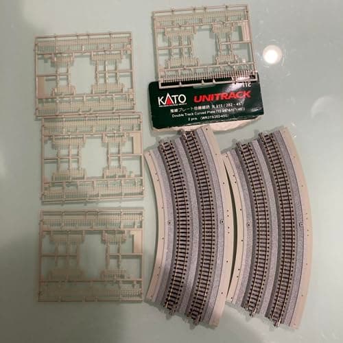 Image of N Gauge Kato 20-112 Unitrack Double Track Plate Curved Track Set of 2