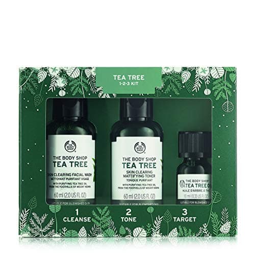 Image of The Body Shop Tea Tree Skin Clearing Gift Selection (60ml Facial Wash, 60ml Toner, 10ml Oil)