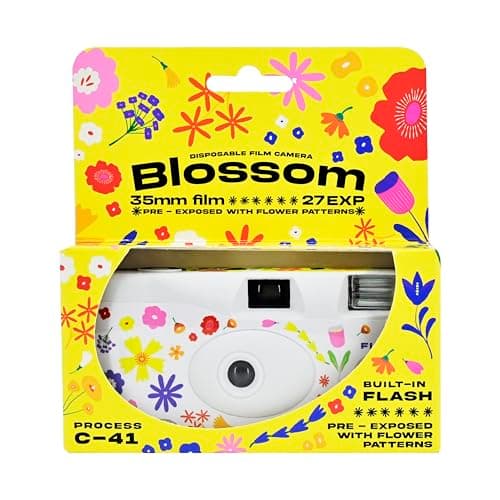Image of Retocolor Blossom 400 35mm Disposable Film Camera 27EXP, Color Negative Film, Focus Free, Easy to Use, Built in Flash, Single Use (Film and Battery Included) (BLOSSOM)