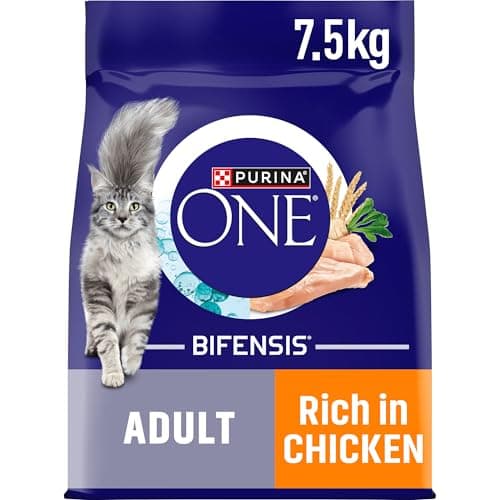 Image of PURINA ONE Bifensis Adult Dry Cat Food Chicken 7.5kg Pack