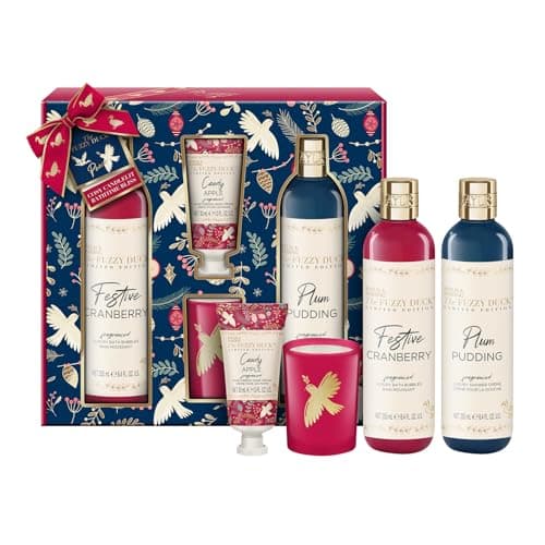 Image of Baylis & Harding The Fuzzy Duck Winter Wonderland Luxury Candlelit Bathing Gift Set (Pack of 1) - Vegan Friendly