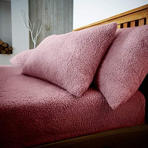 Image of GC GAVENO CAVAILIA 2 Pack Teddy Fleece Pillow Cases - 100% Polyester Thermal Warm & Cozy Pair of Soft Fluffy Plain Fleece Pillow Cases - Pink