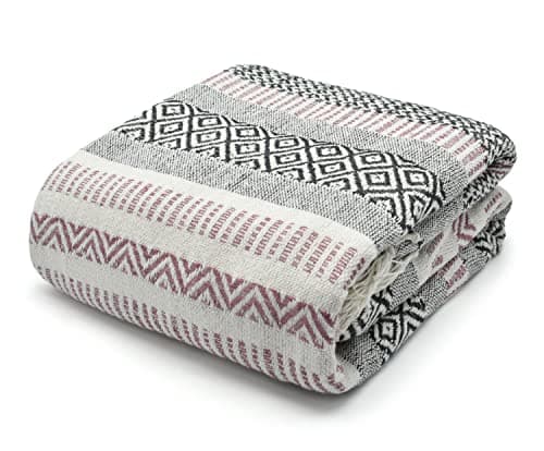 Image of Velosso 100% Recycled Cotton Throws for Sofas, Pink & Grey Throw for Bed, Aztec Pattern Cotton Blanket with Tassels & Throw for Armchairs (127cm × 152 cm)