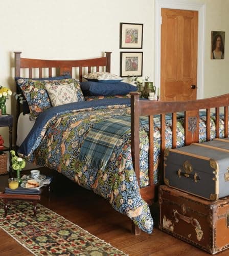 Image of Morris & Co Strawberry Thief Duvet Cover Set Indigo, Blue