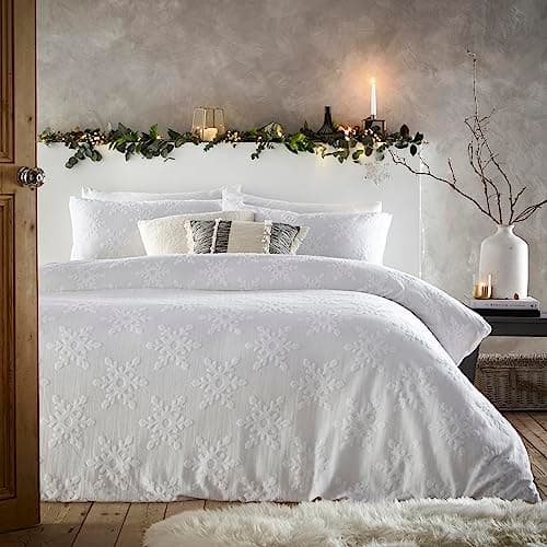 Image of furn. Tufted Snowflake Duvet Cover Set - 100% Cotton Fabric, Elegant Textured Snowflake Design & Crisp Percale Reverse (White – Single)