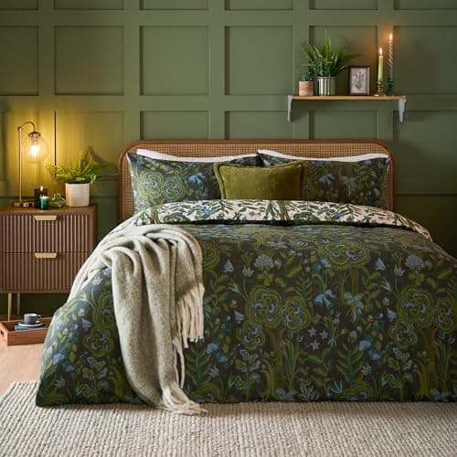 Image of furn. Garden of Wonder Duvet Cover Set – Reversible Cotton Blend Botanical Woodland Floral Bedding Set (Evergreen - Double)